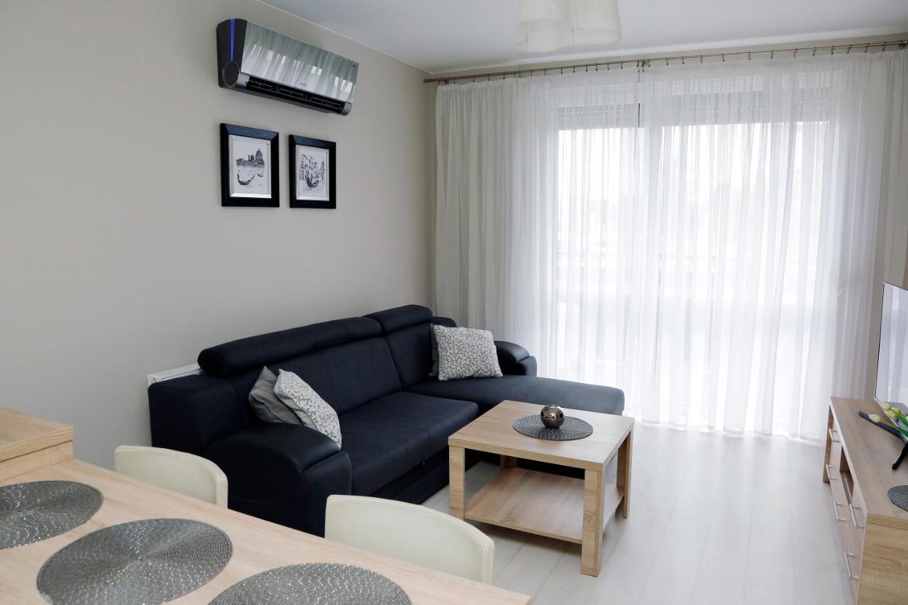 Apartament Teresa W Uniejowie Екстериор снимка