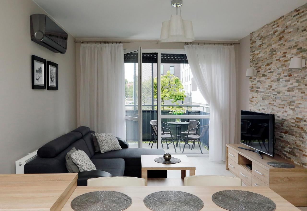 Apartament Teresa W Uniejowie Екстериор снимка